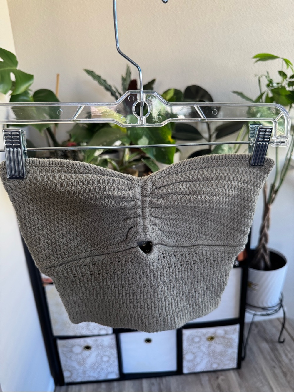 American Eagle Outfitters Knit Strapless Crop Top in Olive